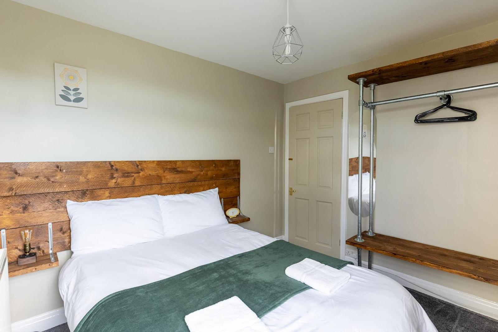 Beachfront Apartment - Ground Floor Apartment With Sea Views, Next To The Beach, Bridlington, North Yorkshire Bessingby Esterno foto